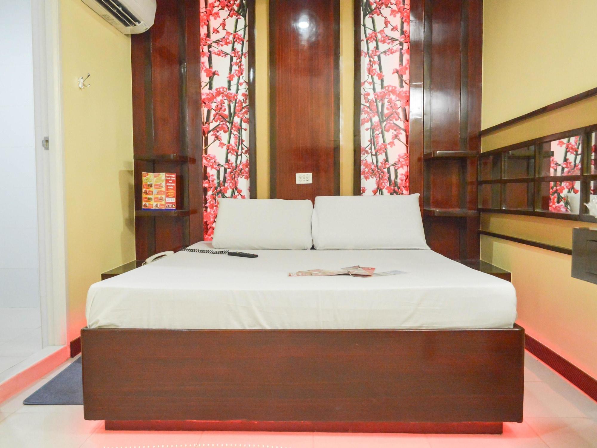 Hotel Sogo Pasay Wood Street Bagian luar foto
