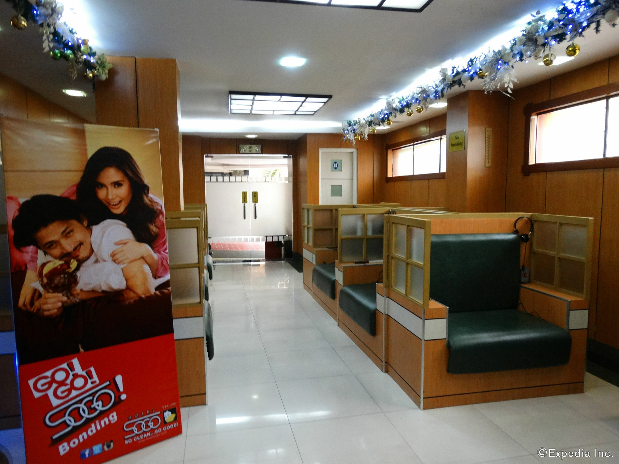 Hotel Sogo Pasay Wood Street Bagian luar foto